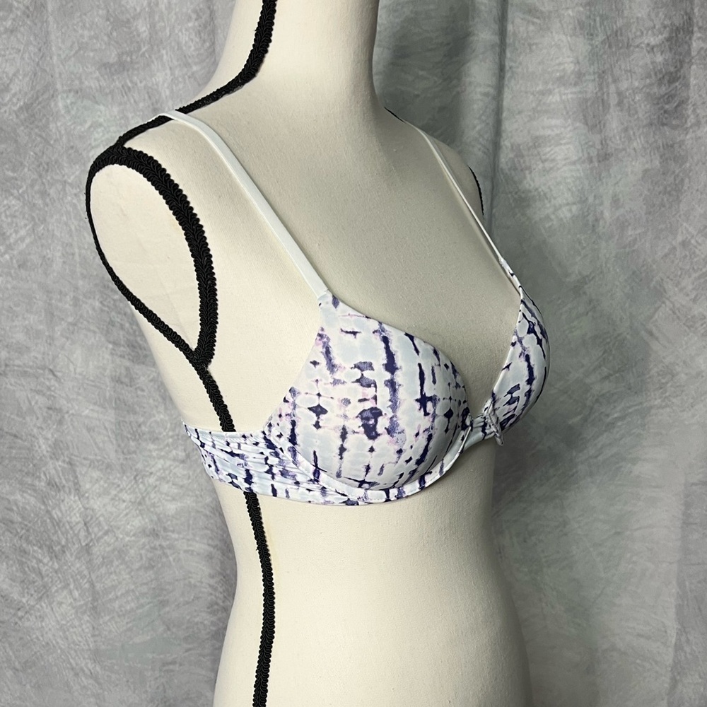 Junior’s SO Smooth Plunge Push-Up Tie-Dye Bra - Purple and White - 34A - Picture 4 of 11